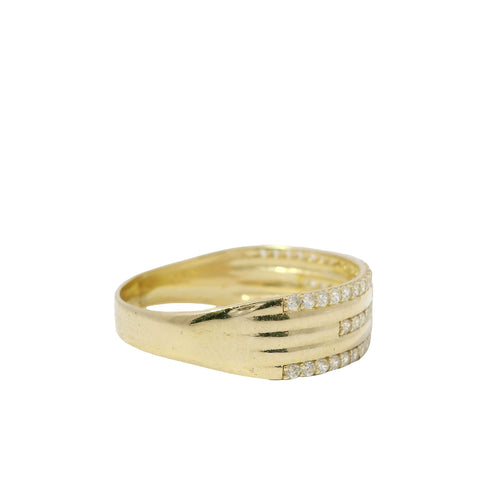 14KT Gold Women's Ring Plain Rectangle Center White CZ Stone Border with White CZ Stone Belt White CZ Stones Upper/Lower Border of Band