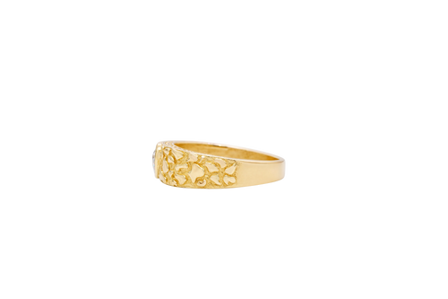 14KT Gold Ring Women's Nugget Band with Heart Shape White CZ Center Stone Plain Border and White CZ Stones on Edge of Band
