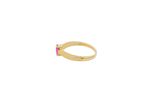 14KT Gold Ring Women's Red Oval Honeycomb Cutout Band