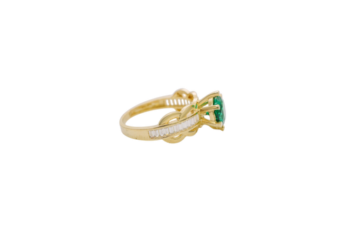 14KT Gold Ring Women's Round Dark Green 6 Prong Center CZ Scallop Border Baguette Band