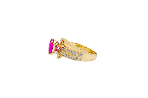 14KT Gold Ring Women's Round Dark Pink CZ Center Stone Double White CZ Stone Band with Plain "S" Ribbon