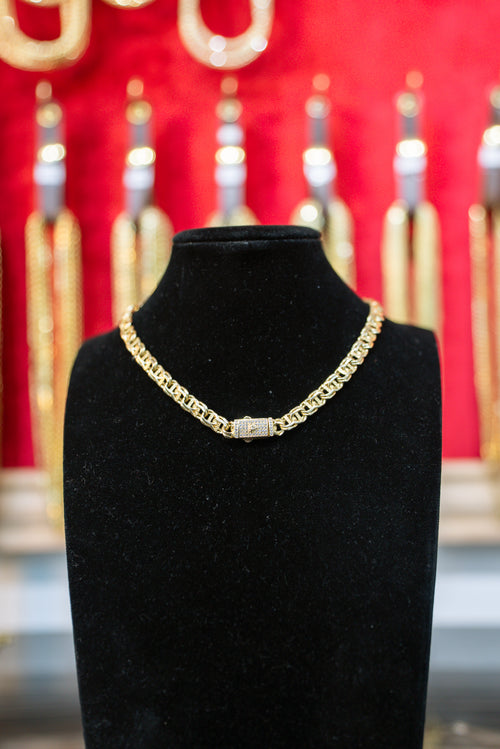 14KT Gold Chain Hollow Crown Greek Chino Link with White CZ Stones Plain Diamond Shape Emblem on Designer Style Lock 6.5mm