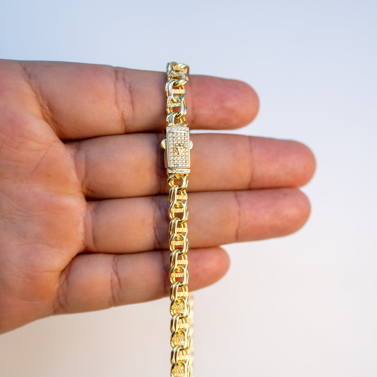 14KT Gold Chain Hollow Crown Greek Chino Link with White CZ Stones Plain Diamond Shape Emblem on Designer Style Lock 6.5mm