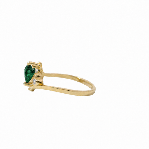 14KT Gold Ring Women's Dark Green Heart Shape Center CZ Stone Left White Round CZ Stone with Two Plain Hearts and Plain Bypass Band Upper - Rope Lower Band Plain