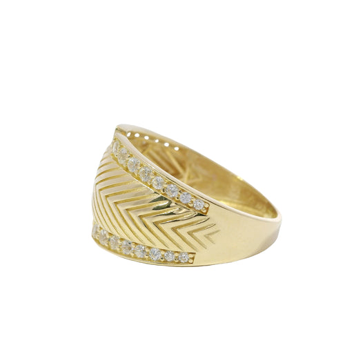 14KT Gold Ring Women's Plain Feather Print Center with White CZ Stones Top and Lower Split Border Band