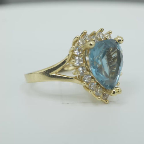 14KT Gold Ring Women's Jumbo Heart Turquoise Center CZ with Round White CZ Stones Border and Plain Split Band