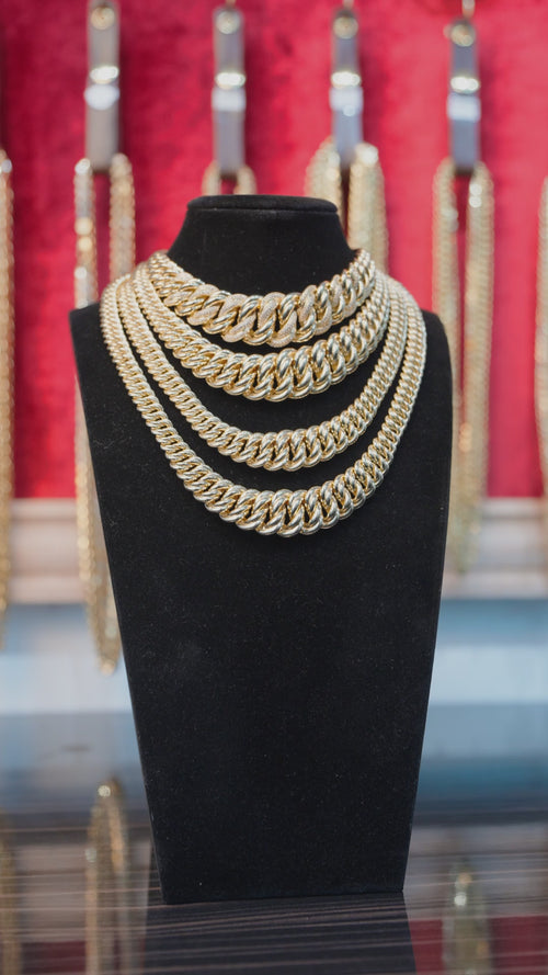 14K Gold Chain Princessa with White CZ Stones and Plain Clasp