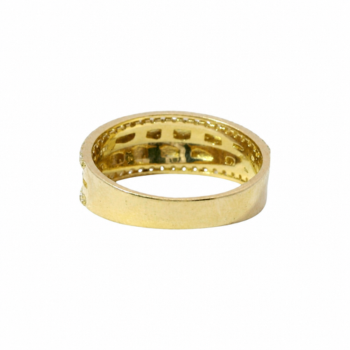 14KT Gold Ring Unisex Mini Nugget Band with White CZ Stone Border